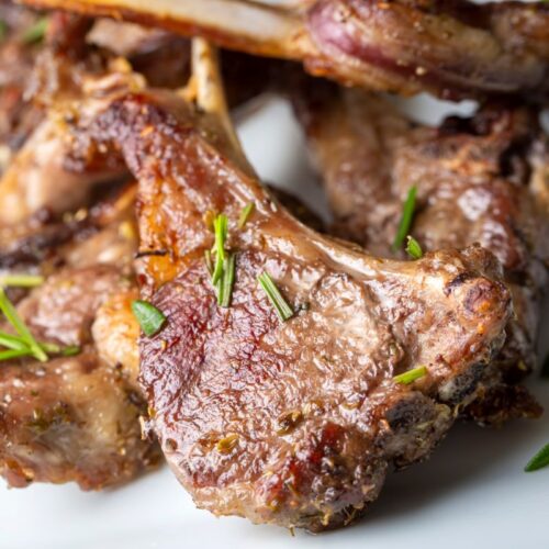 Delicious Herb-Crusted Grass-Fed Lamb Loin Chops